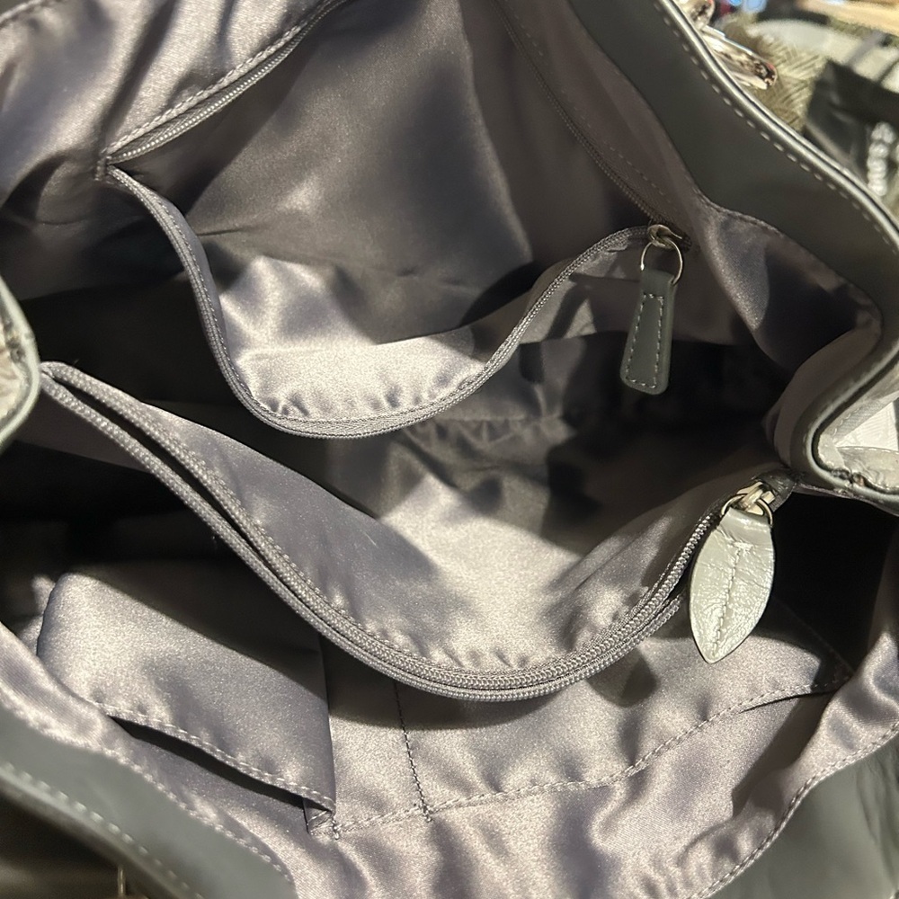 Coach Brooke Silver Light Gray Jacquard SatchelHandbag Gray Patent Leather VGC - Picture 7 of 8